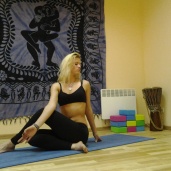 Йога для начинающих в Yoga & Dance House Kama Rise, фото 1